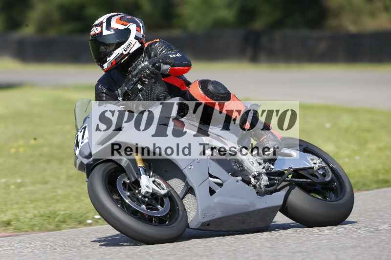 /44 09.08.2025 Plüss Moto Sport ADR/Freies Fahren/47